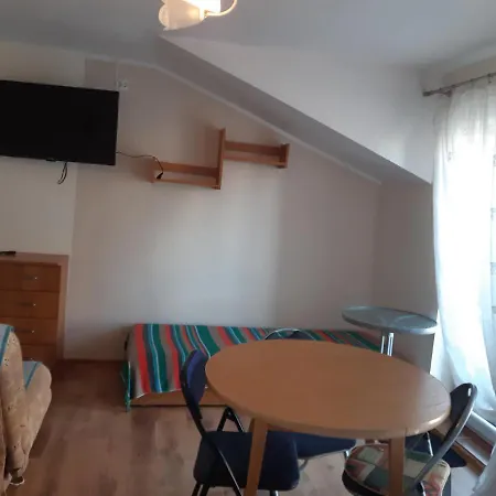 Goscinne Augustyna Homestay Leba